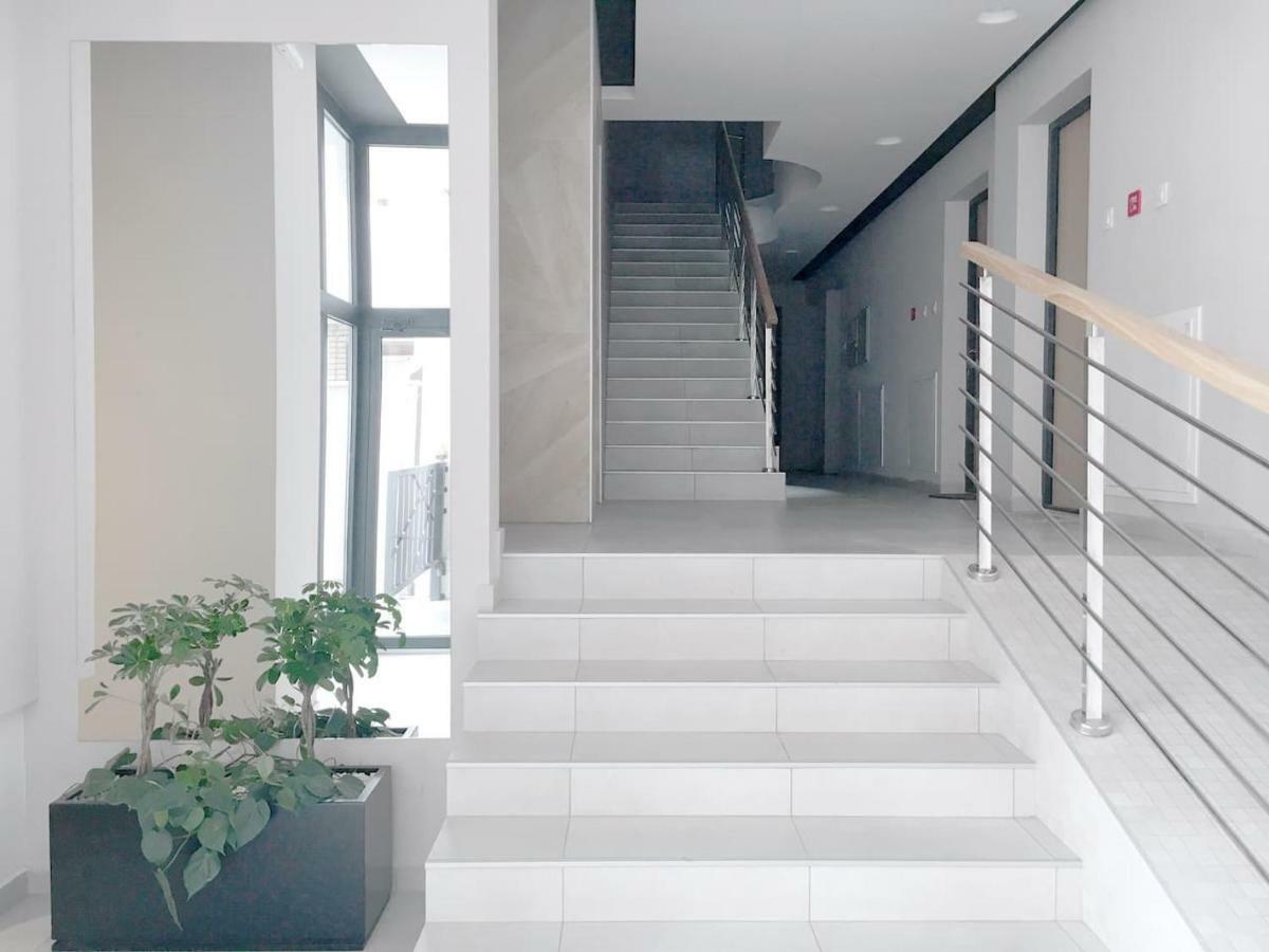 New Central Light Apartment With Private Parking Novi Sad Exteriér fotografie