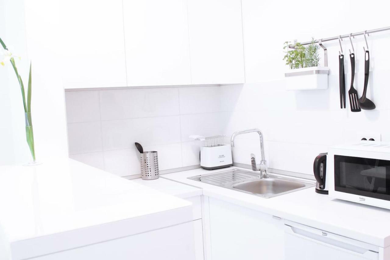 New Central Light Apartment With Private Parking Novi Sad Exteriér fotografie